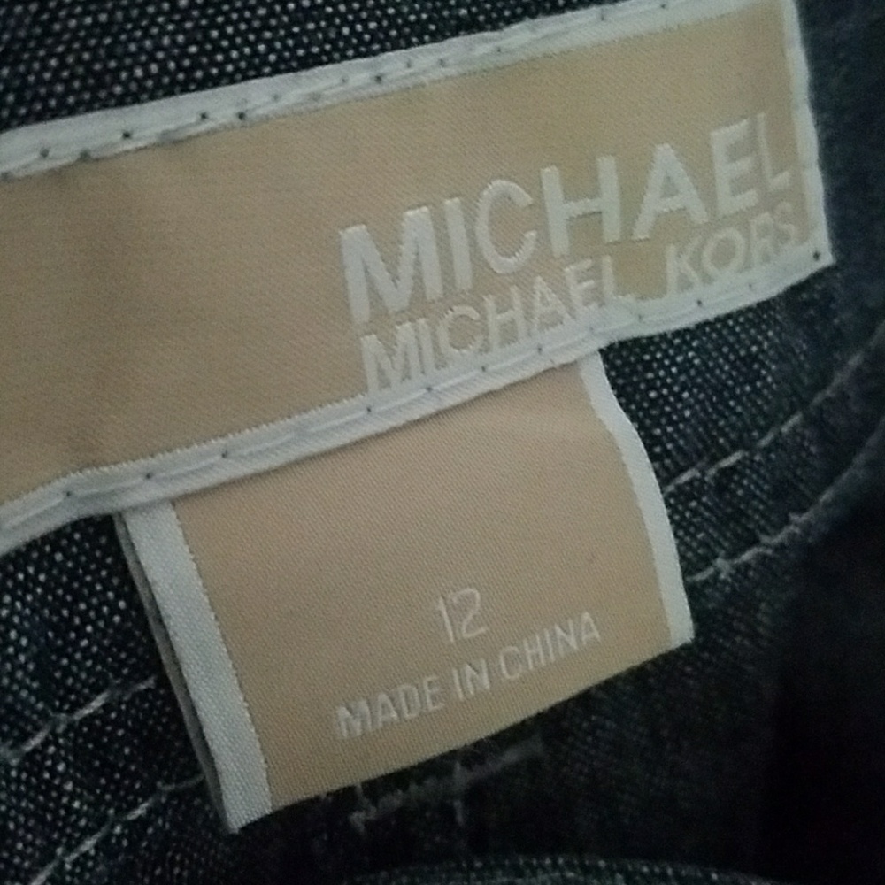 Michael Kors Capris - size 12 - Picture 3 of 4